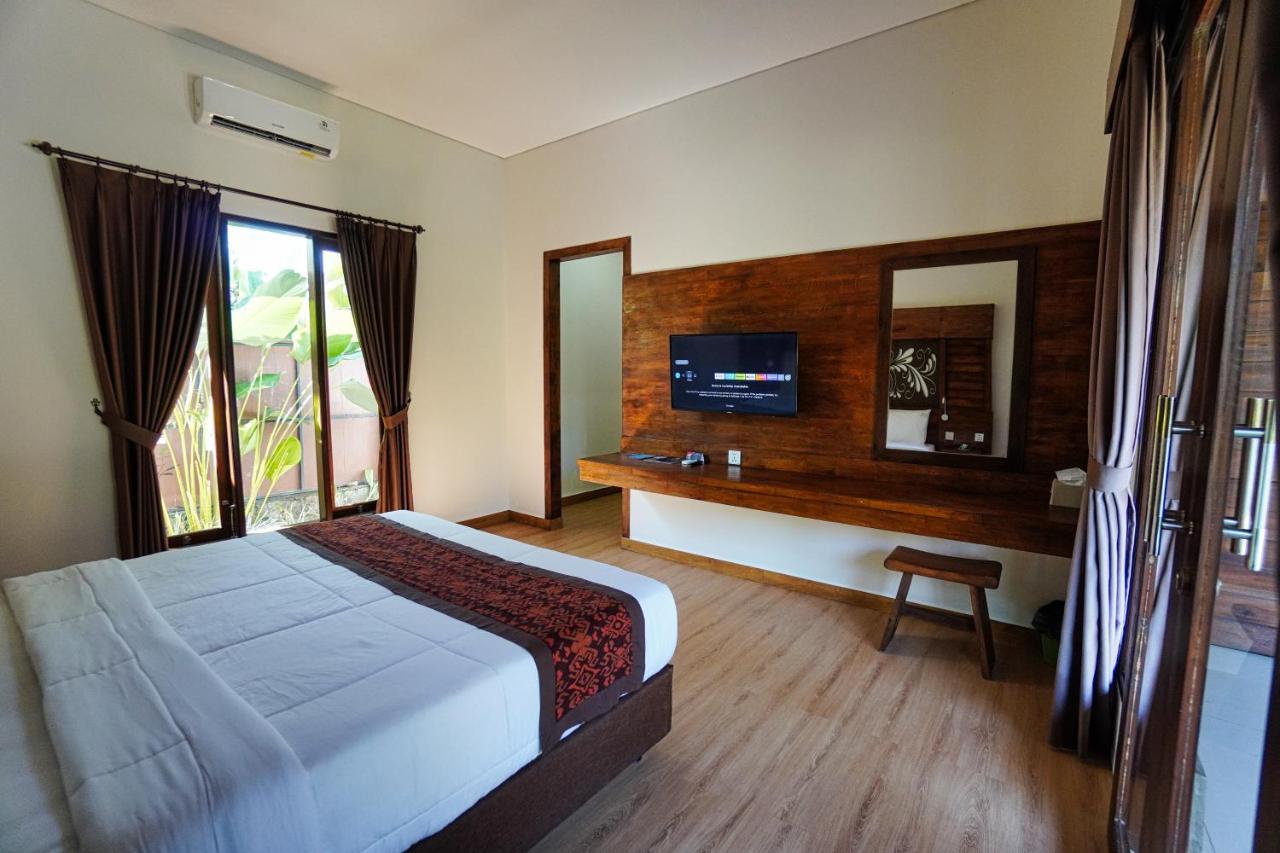 Adil & 4* Ubud